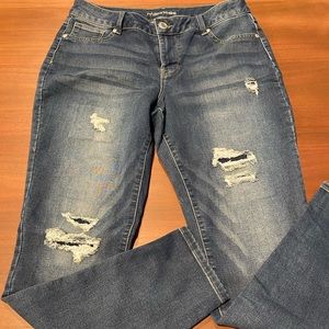 Maurices distressed Jeans